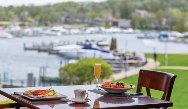 240-harbor-view-breakfast